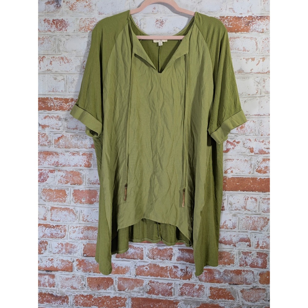 Umgee Tunic Top Womens Large Green Short Sleeve Tassel V-Neck‎ C3140